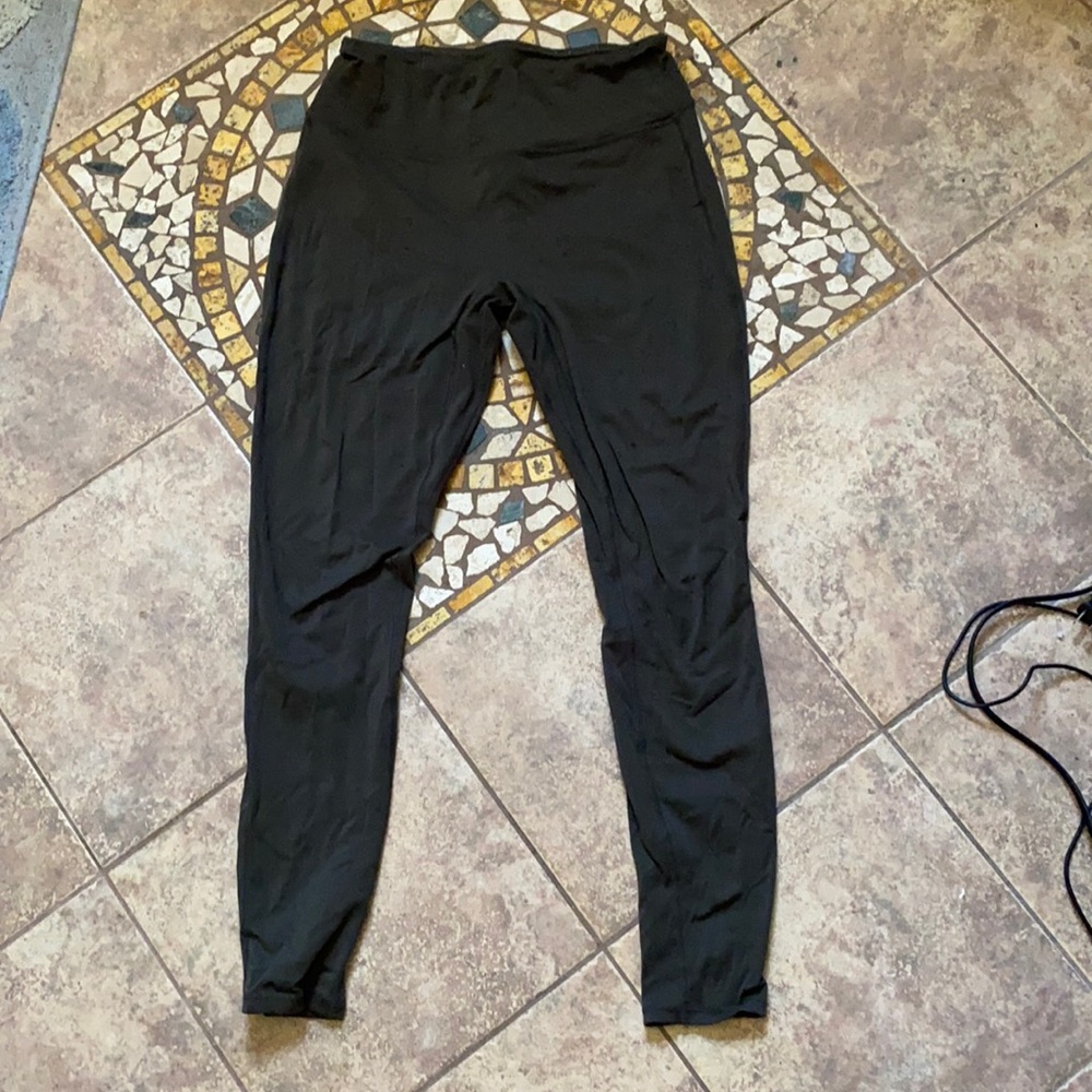 Fabletics dark green leggings